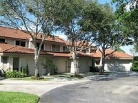 Building Photo - 9322 NW 9th Pl