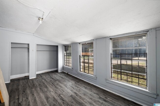 Building Photo - 804 42nd St N