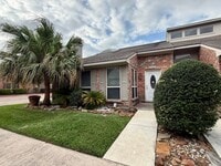 Building Photo - 9353 Westwood Village Dr