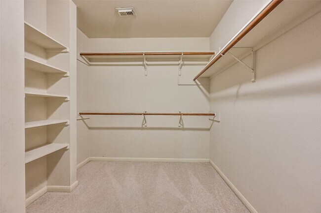 Building Photo - 2714 Safe Harbor Cir
