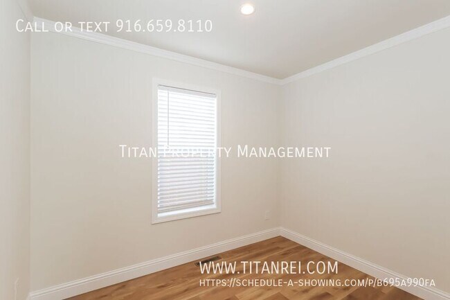 Building Photo - 313 Vandenberg Cir