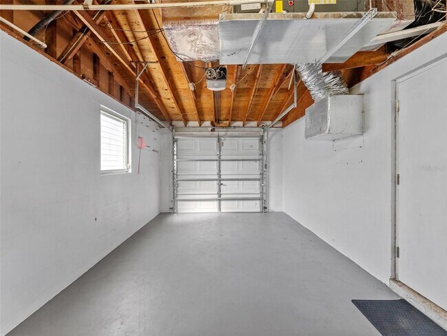 Building Photo - 4848 Picture Ave