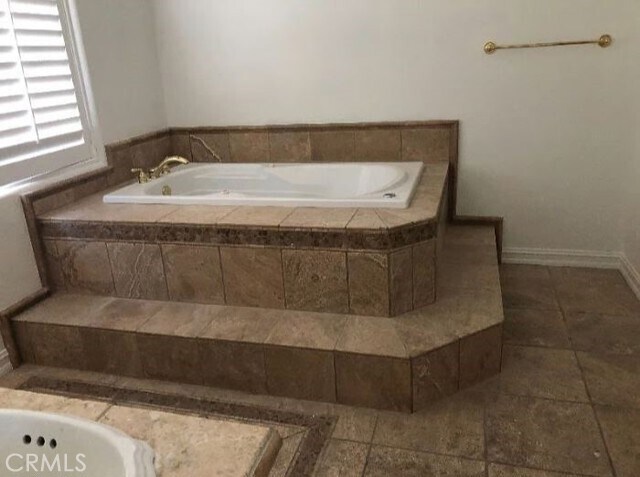Building Photo - 16877 Orangecrest Ct