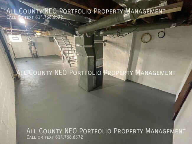 Building Photo - 35 N Brinker Ave