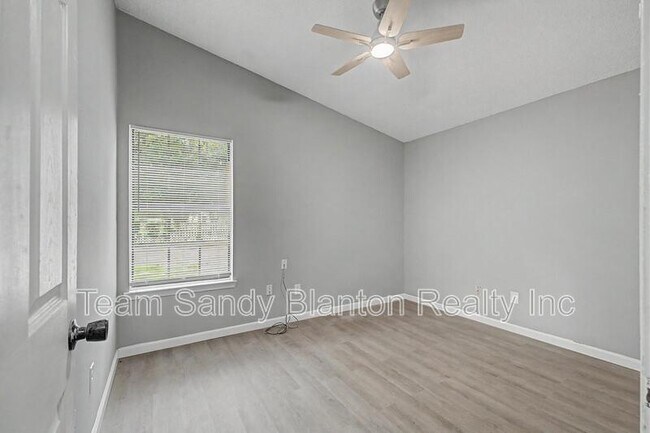 Building Photo - 8210 Kipling St