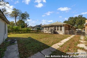 Building Photo - 322 Carnahan St