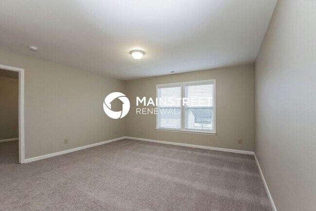 Building Photo - 309 Zander Woods Ct