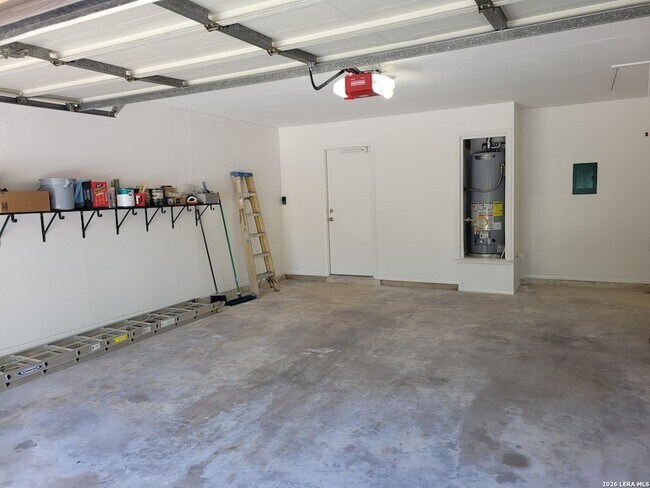 Building Photo - 11843 Burning Bnd St