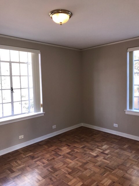 Building Photo - 1700 N Elm St