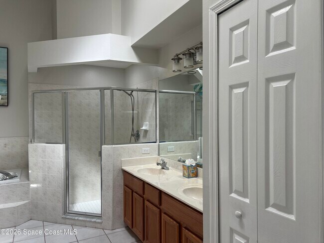 Building Photo - 7641 Candlewick Dr