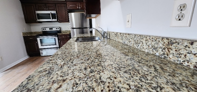 Building Photo - 1047 Old Denbigh Blvd