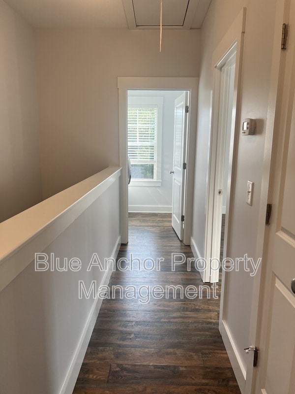 Building Photo - 153 Leeward Ln