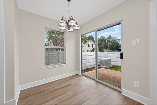 Building Photo - 21090 Alden's Oak
