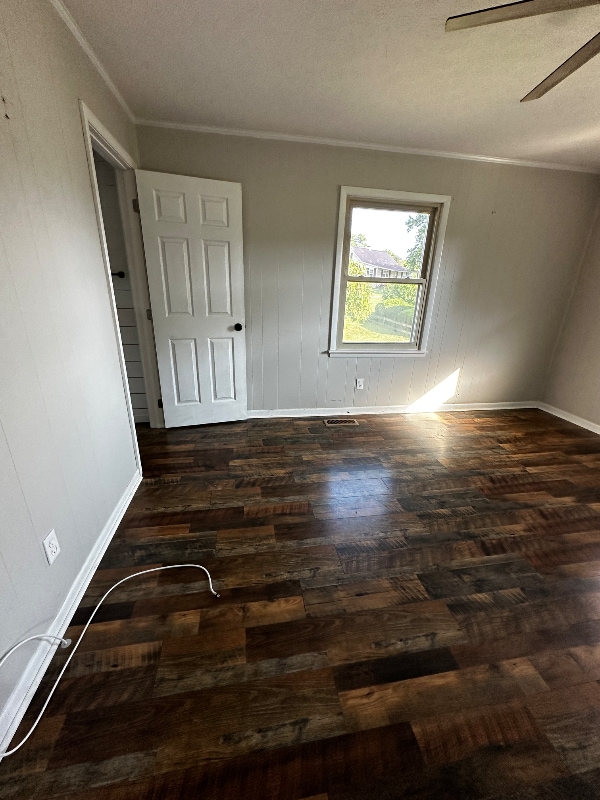 Building Photo - 467 Russell Ridge Rd