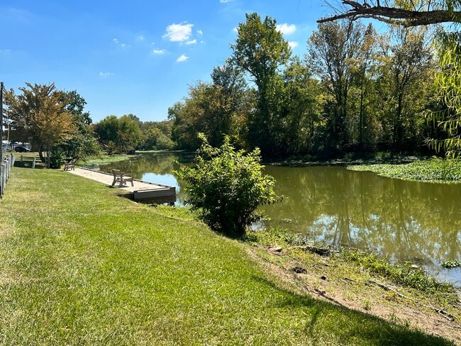 Building Photo - 11606 Vistawood St