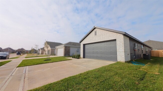 Building Photo - 21527 Cottonwood Mdws Trl