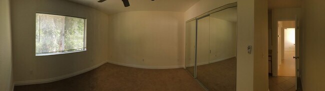 Building Photo - 2-bedroom, 2-bathroom Apartment located in...