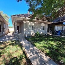 Building Photo - 1043 S 200 W