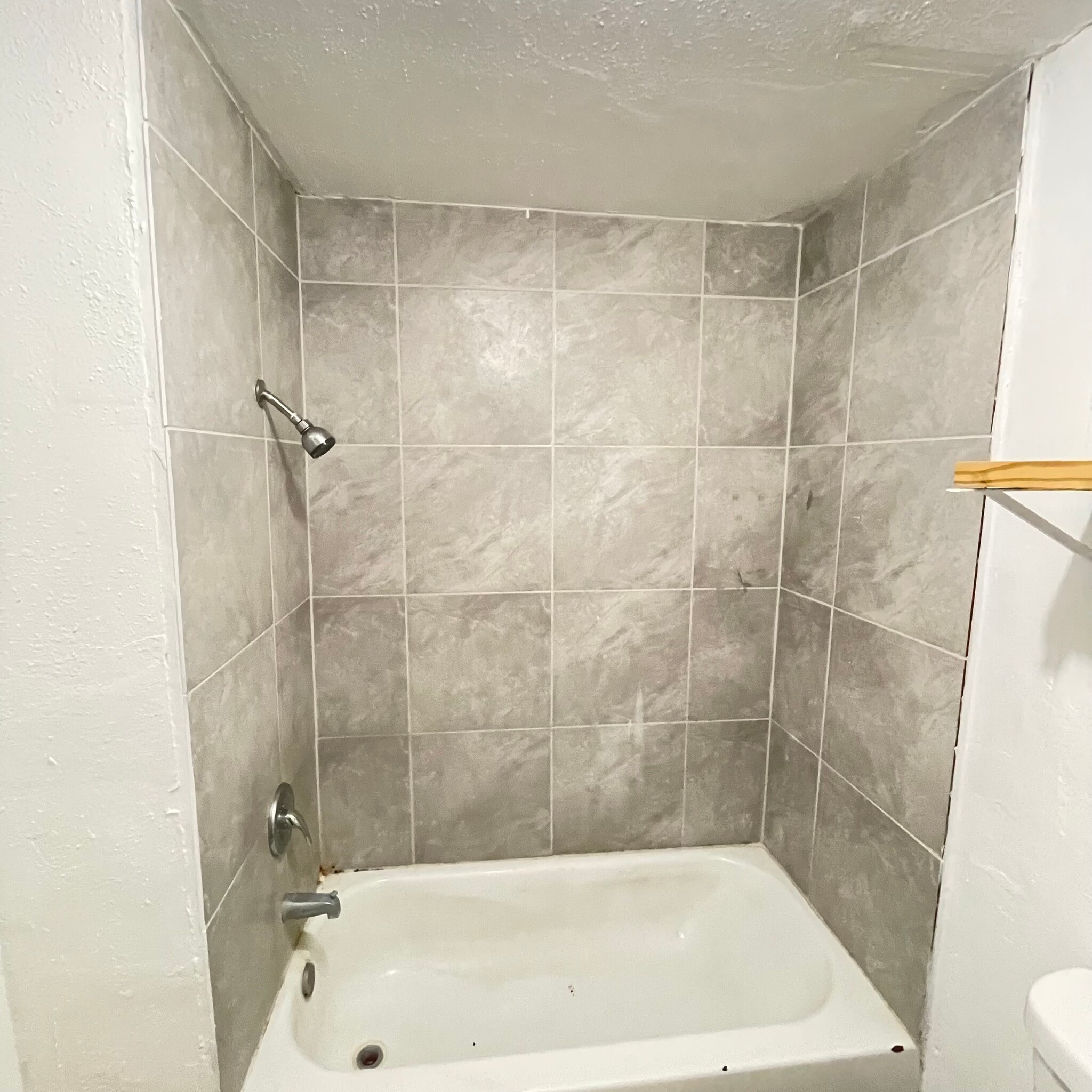 Building Photo - 208 Claremont Ave