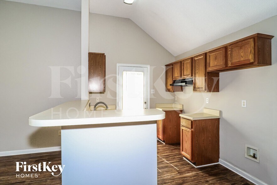 Building Photo - 3763 Walden Meadow Dr