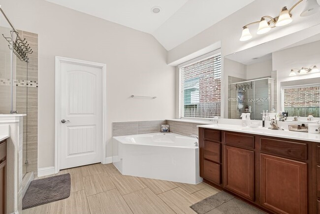 Building Photo - 9003 Gardenia Meadow Ln