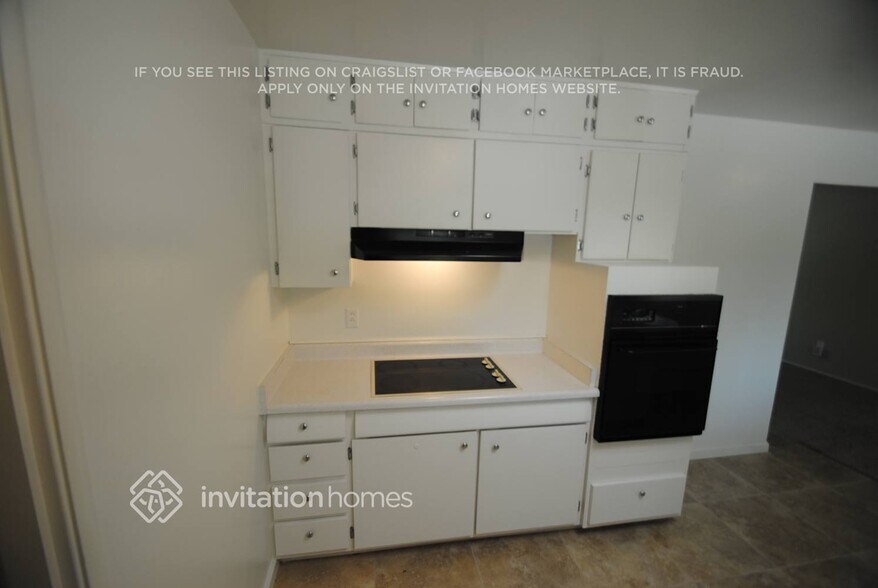Building Photo - 4736 Cameron Ranch Dr