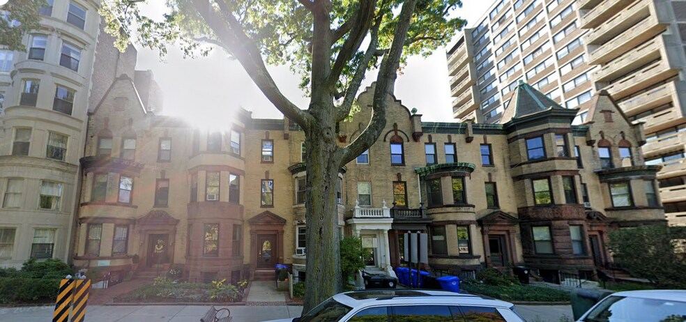 Primary Photo - 1489 Beacon St