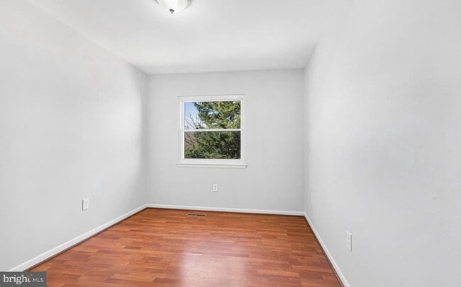 Building Photo - 1111 Marcy Ave