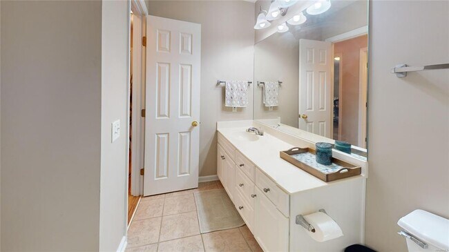 Building Photo - 8908 Ashland Park Pl