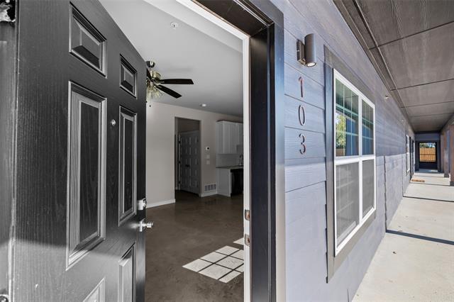 Building Photo - 2290 W Tarleton St