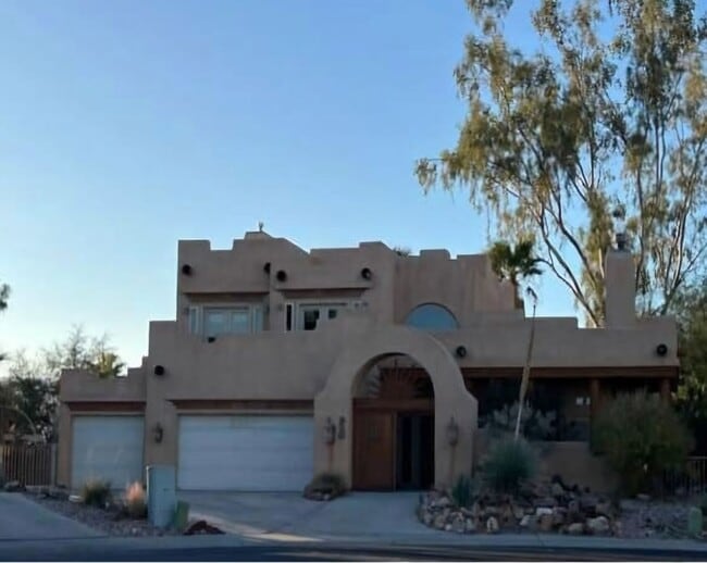 Primary Photo - Santa Fe Vistas House!
