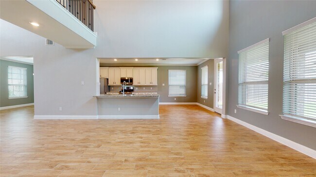 Building Photo - 17351 Grand Canyon Rd