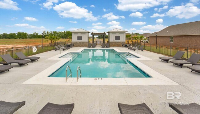 Building Photo - 26161 Gilmore Way