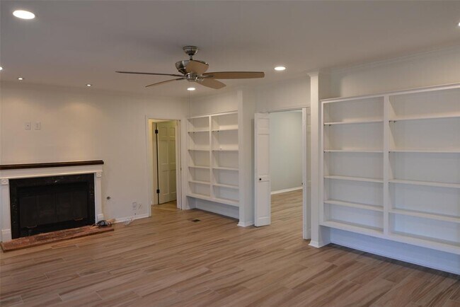 Building Photo - 3612 Serena Woods Ct