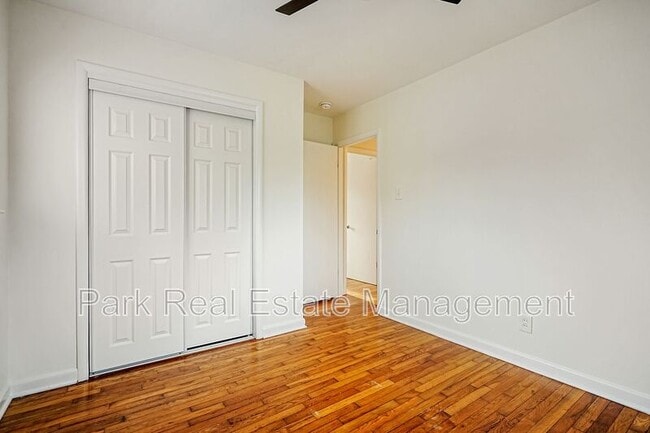 Building Photo - 607 N Greensboro St