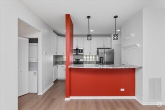 Building Photo - 2 bedroom in Chicago IL 60610