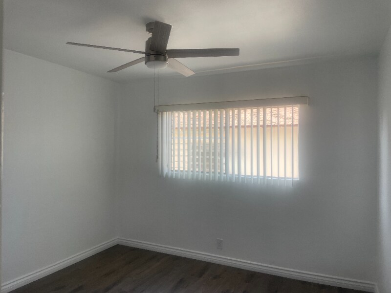 Building Photo - 521 N Marguerita Ave