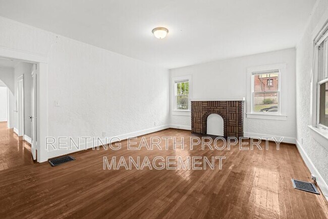 Building Photo - 1635 43rd Street Ensley