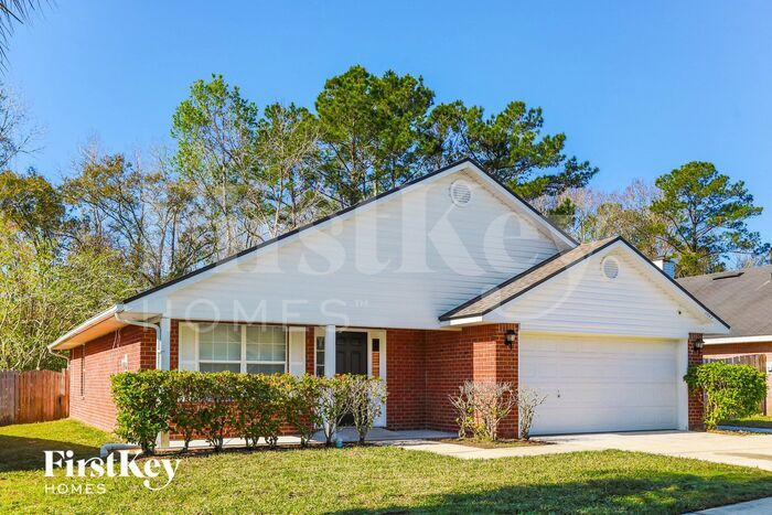 Building Photo - 2047 Eclipse Dr