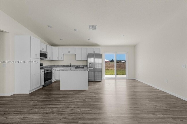 Building Photo - 1158 Norge Ct