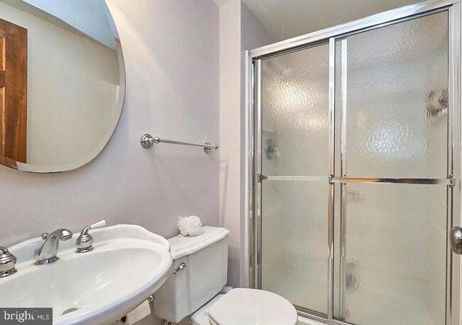 Building Photo - 11312 Myrtle Ln