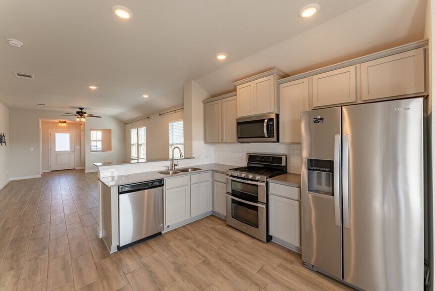 Building Photo - 8209 McKamy Dr