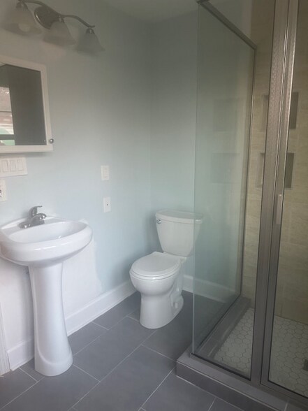 Building Photo - 1509 Clay St