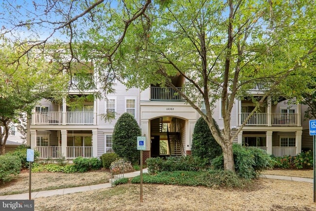 Primary Photo - 15303 Diamond Cove Terrace