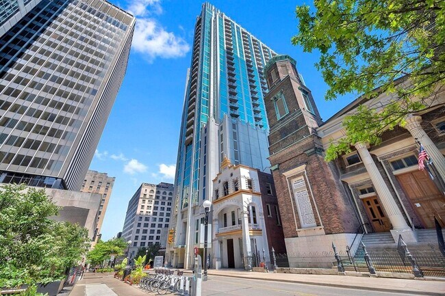 Building Photo - 415 Church St