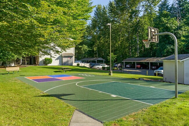 Building Photo - Brighton Ridge