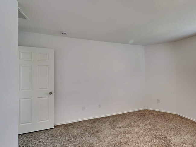 Building Photo - 6183 Dunsmore Cyn Ln