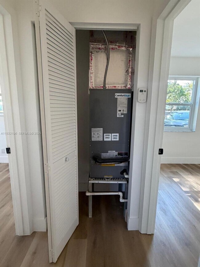 Building Photo - 6117 NW 27th St