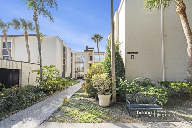 Building Photo - 2211 Belleair Rd