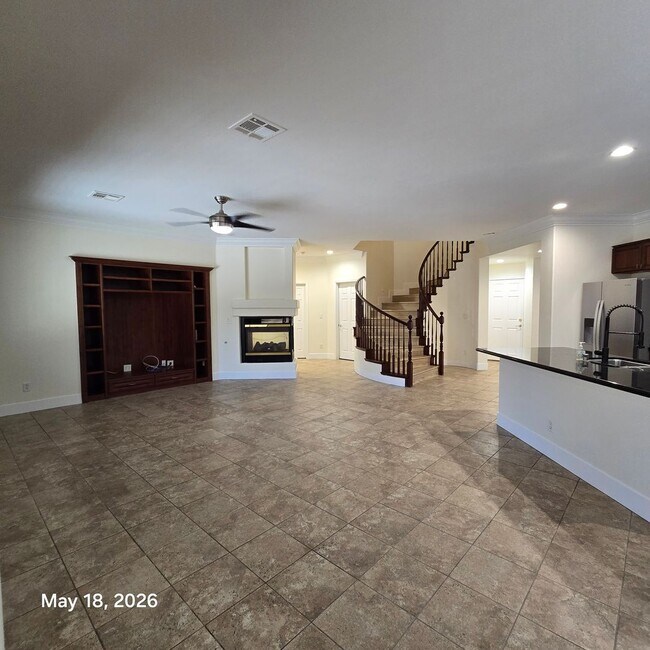 Building Photo - Gorgeous Home For Rent